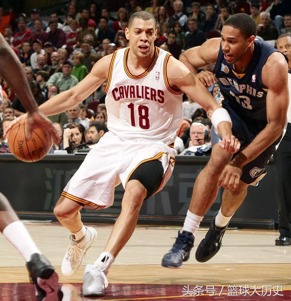 詹姆斯1.0骑士队友有几个全明星,詹姆斯1个mvp