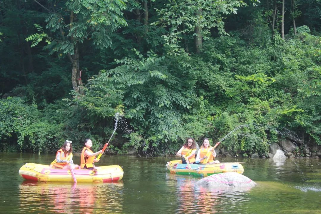 世界旅游小姐漂流,世界旅游小姐来塔沟武校
