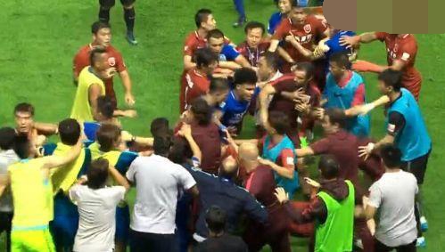 涓秴濂囪抗缁濇潃,涓秴濂囪抗