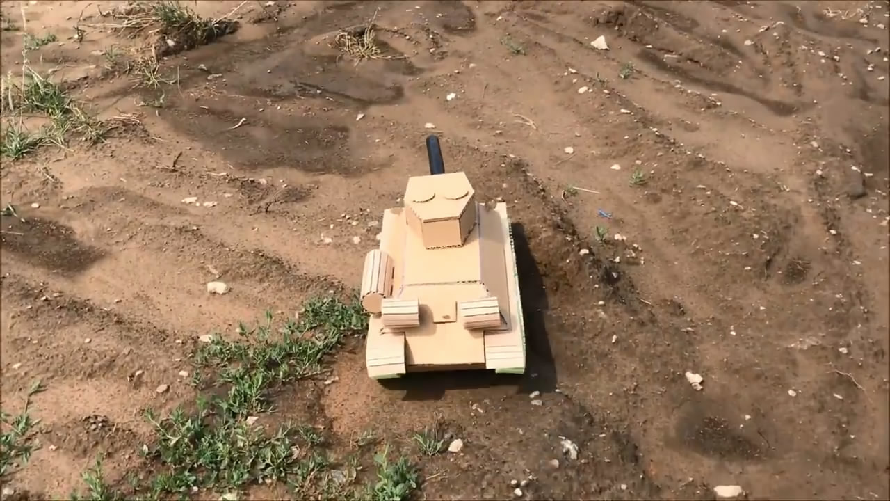 创意DIY，教你学会如何制作纸板坦克车玩具模型，关键是可遥控