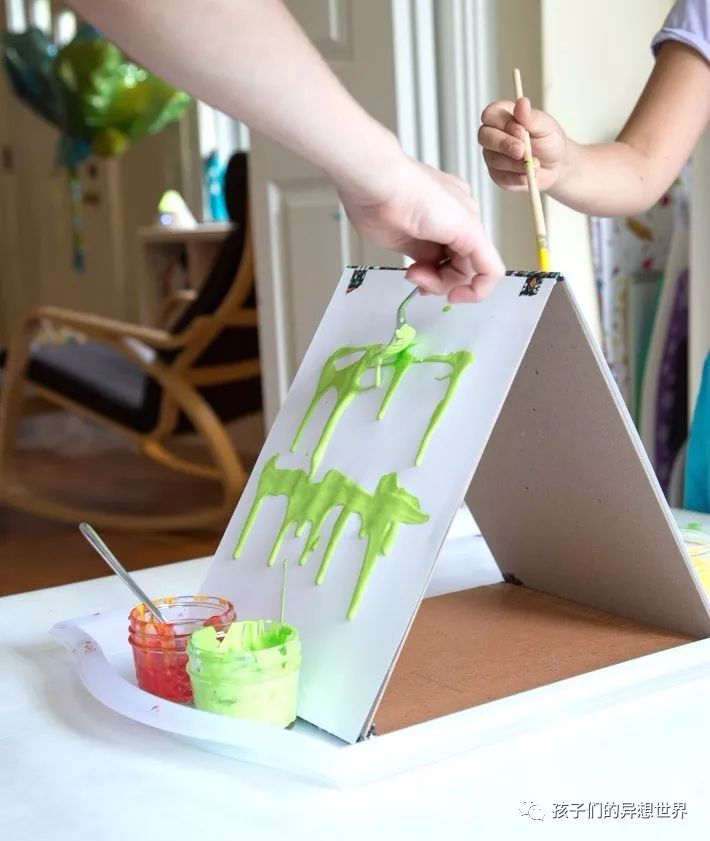 全球最好的涂鸦抽象艺术画,抽象艺术画孩子