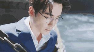 朱一龙尬聊视频,朱一龙自己尬聊