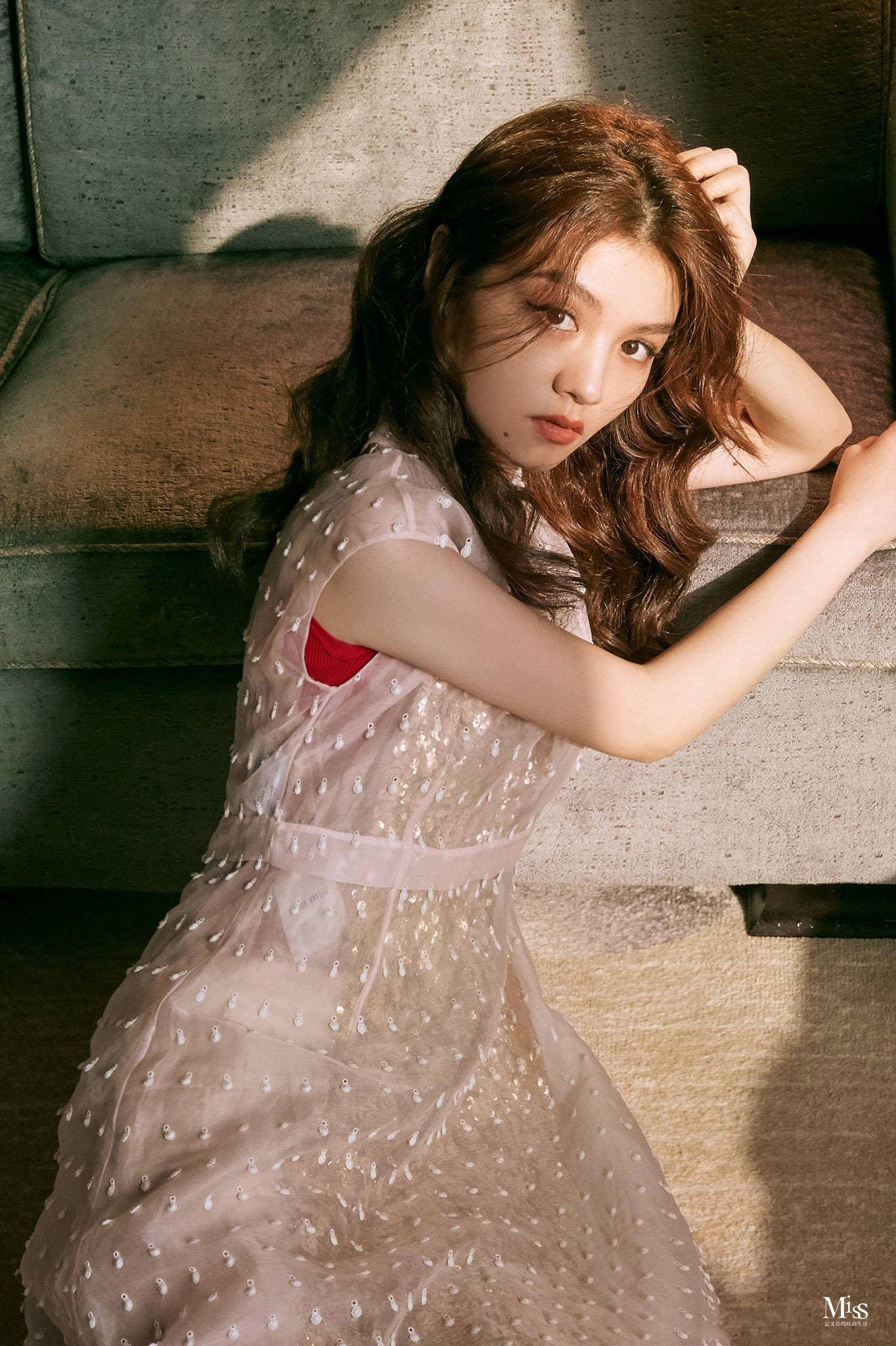 七哥力荐：女人的激吻唇一定要配上海藻卷才是真性感