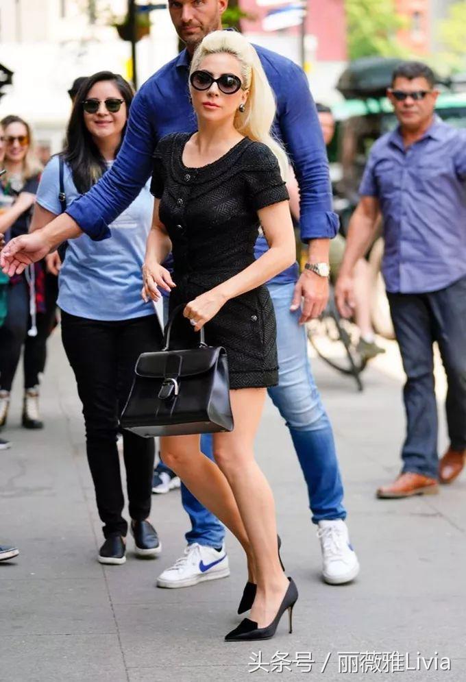 关于ladygaga你不知道的73件事,ladygaga对时尚不感兴趣