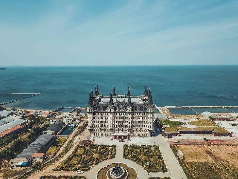 西虹市首富里的酒店是什么酒店,西虹市首富五星级酒店片段