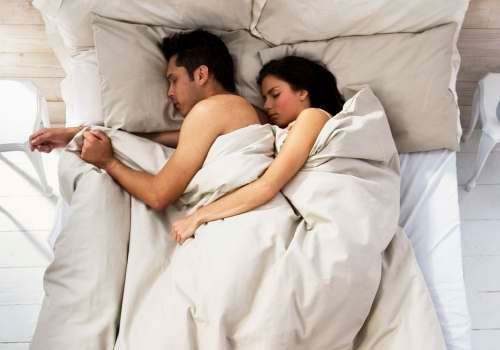 产后夫妻不能做到这三件事,顺产坐月子可不可以夫妻同睡