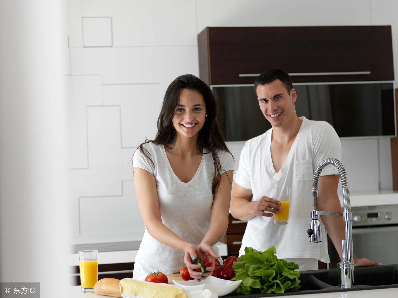 孕妇吃辣椒对胎儿有什么影响,孕妇能吃辣椒会引起宫缩吗