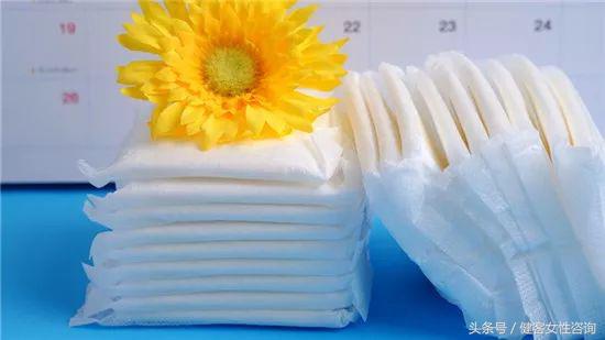 卫生巾用纯棉的好还是轻薄好,卫生巾一定要用最好的棉