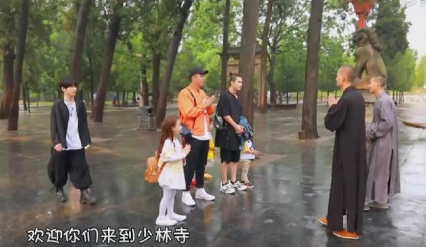 放开我北鼻少林寺,放开我北鼻释小龙