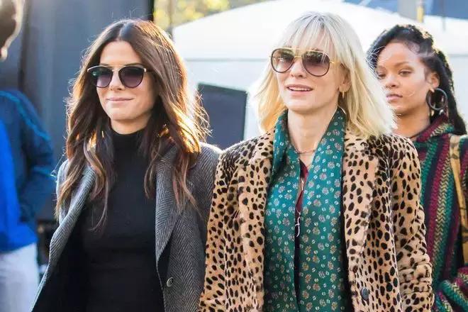 猫砂敷脸、蜜蜂毒疗，女明星怪异美容法真的有效？