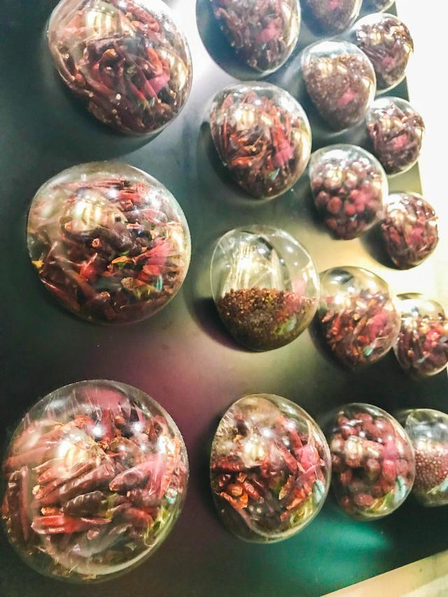 鎴愰兘80鍚庡皬浼欏紑闈㈤,鎴愰兘80鍚庡皬浼欑殑鐖嗙孩涔嬭矾