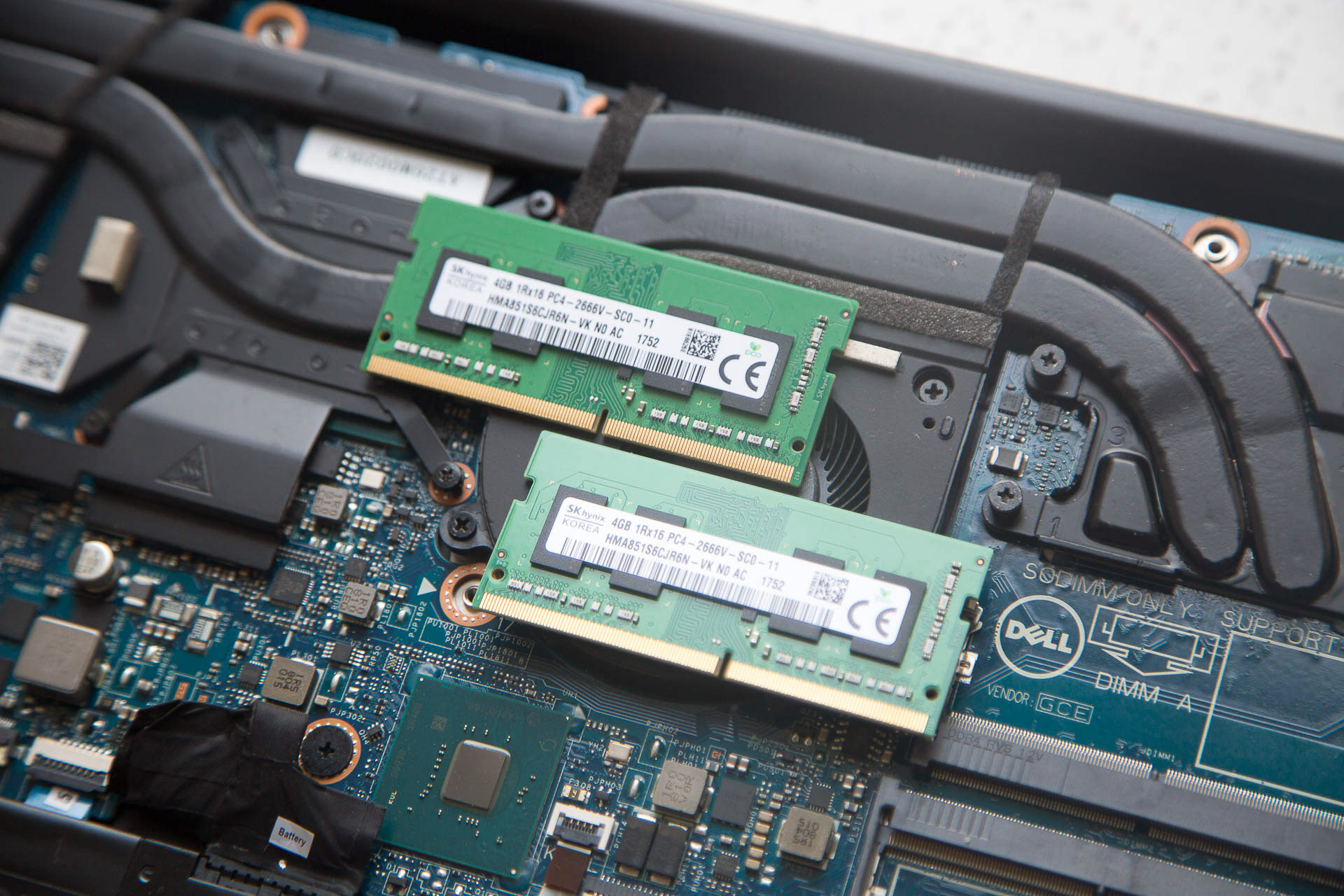 低调性能强悍的笔记本电脑,低调的性能小钢炮