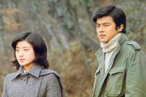 山口百惠血疑照片,山口百惠哪年代的女明星