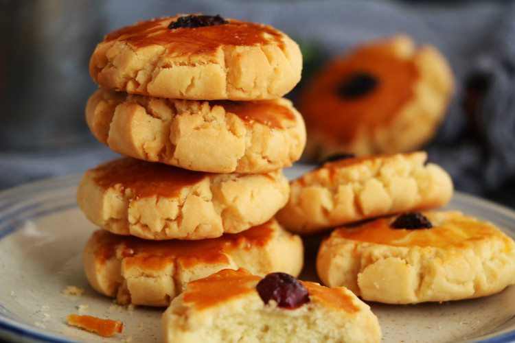 面粉怎么发酵做馒头煎饼,面粉别蒸馒头了教你做香酥饼