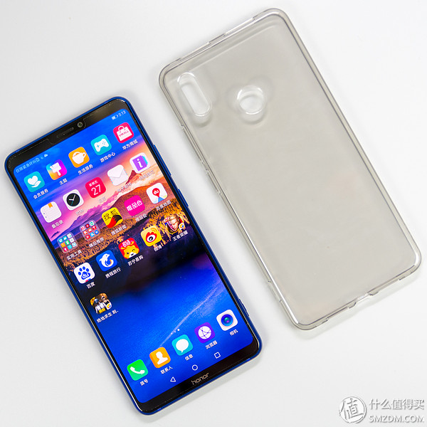 发热小续航久还能畅爽吃鸡，荣耀Note10有点“吓人”