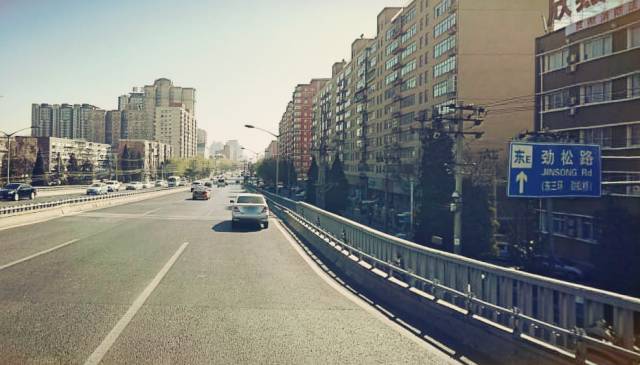 在北京五环外的生活,在北京你喜欢三环还是五环生活