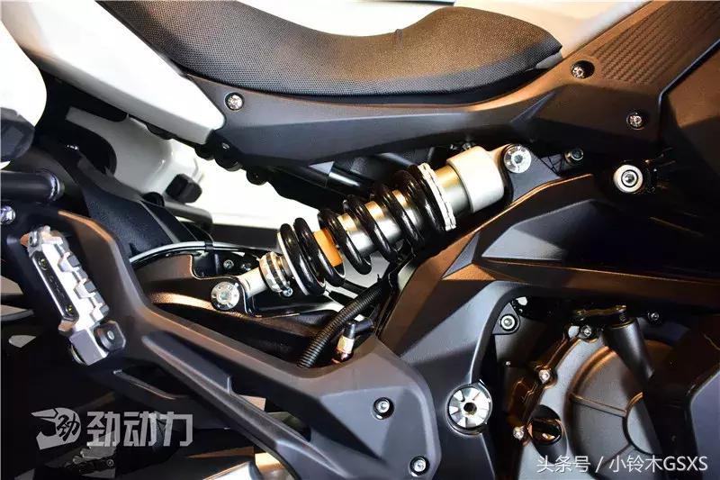 贝纳利黄龙600巡航版摩托车多少钱,贝纳利黄龙60019年新车多少钱