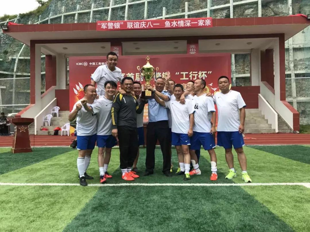 萌叔金鸡奖,萌叔拿奖