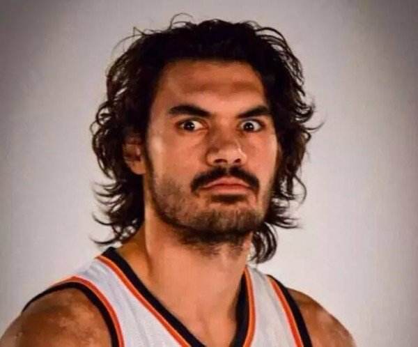 打球被踢裆什么感觉？痛斥格林精神病！看亚当斯自传比生孩子还疼