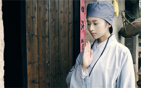 鍘嗗彶涓婂嚭瀹跺綋鐨囧笣,18宀佸墠鍙楀敖鑻﹂毦18宀佸悗褰撲笂鐨囧笣