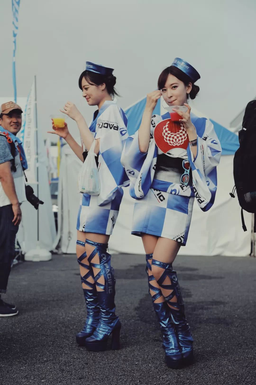 东京车展惊现最美车模,赛车比赛高燃场面车模