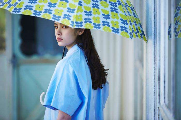 防晒伞不透光就防晒效果好吗,防晒伞不透光的坏处有哪些