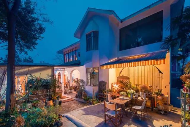 这几家民宿都有高逼格私家温泉,成都周边民宿包吃住推荐