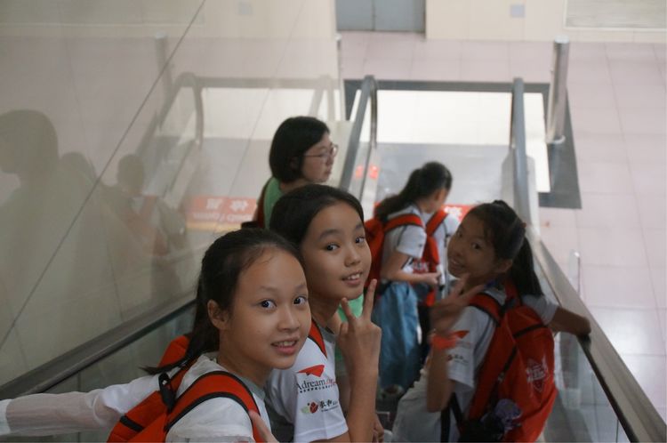 带我去远方北京,北京北京我来了