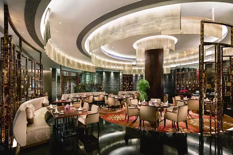 惠州酒店房间门口就是泳池,惠州有室内游泳池的酒店