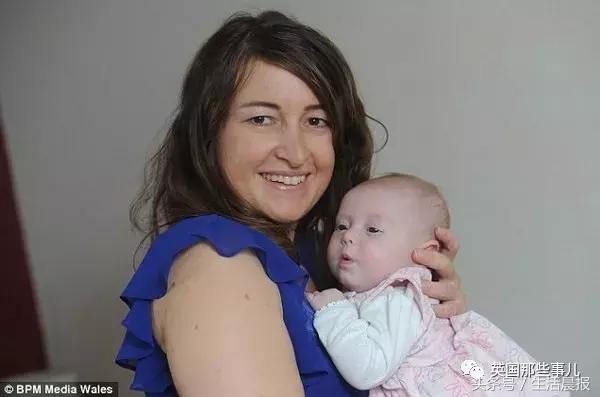 天生一对怀二胎女儿,有人天生有两个子宫吗