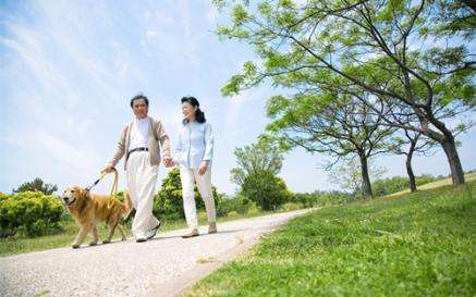 吃什么能解烧烤的油腻,吃什么去除烧烤油腻