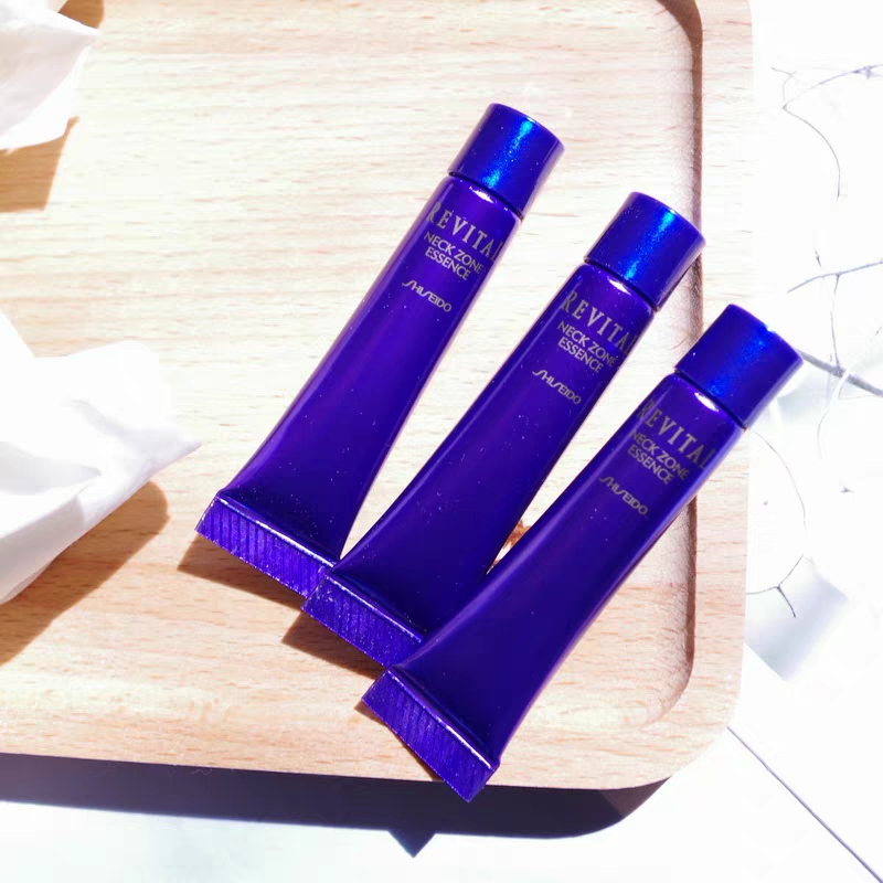 十几岁就有很深的几道颈纹,十几岁很深的颈纹怎么办