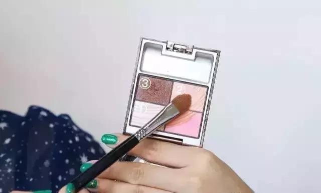 十分钟快速出门的懒人妆,懒人又快又简单出门妆