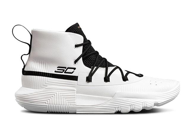 双重缓震科技篮球鞋,库里新战靴curry2.5