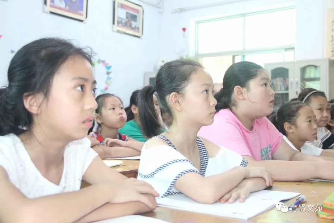 「育贤大讲堂」“金口才”张天星老师讲座