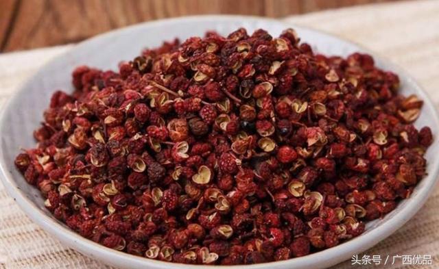 揭秘18种做菜常用的香料知识,大厨详细讲解22种常用香料