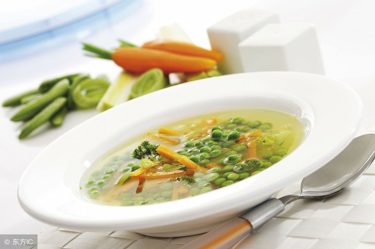 产后奶水少推荐几款下奶汤食谱,好孕妈妈推荐7道高效下奶催乳汤