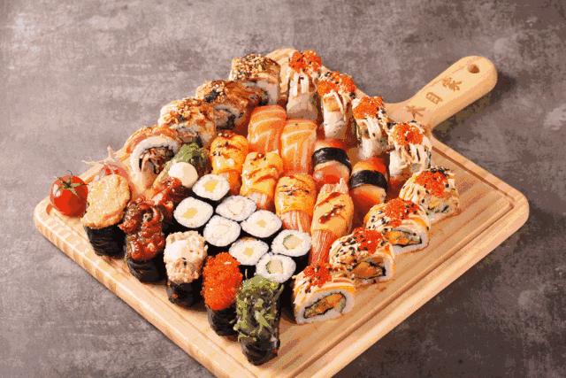 郑州这家寿司界的“黑马”，终于被我们找到了！躺在家里吃到爽！