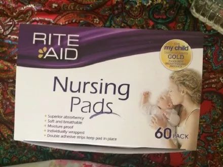 母乳瓶喂必须用吸奶器吗,靠吸奶器实现母乳喂养