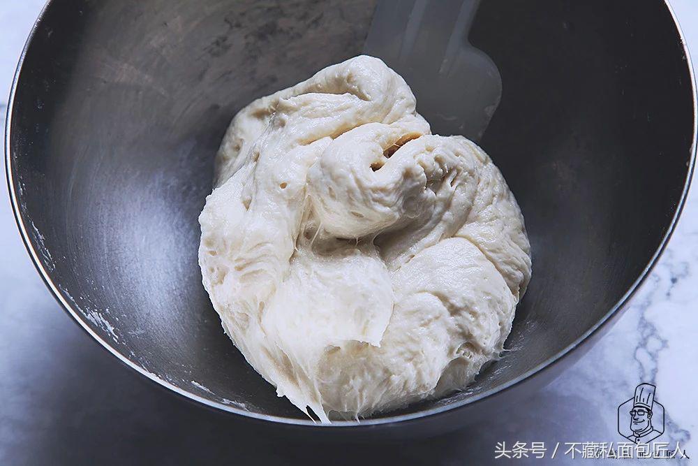 用面粉揉面的方法,怎么样揉面才能又松又软