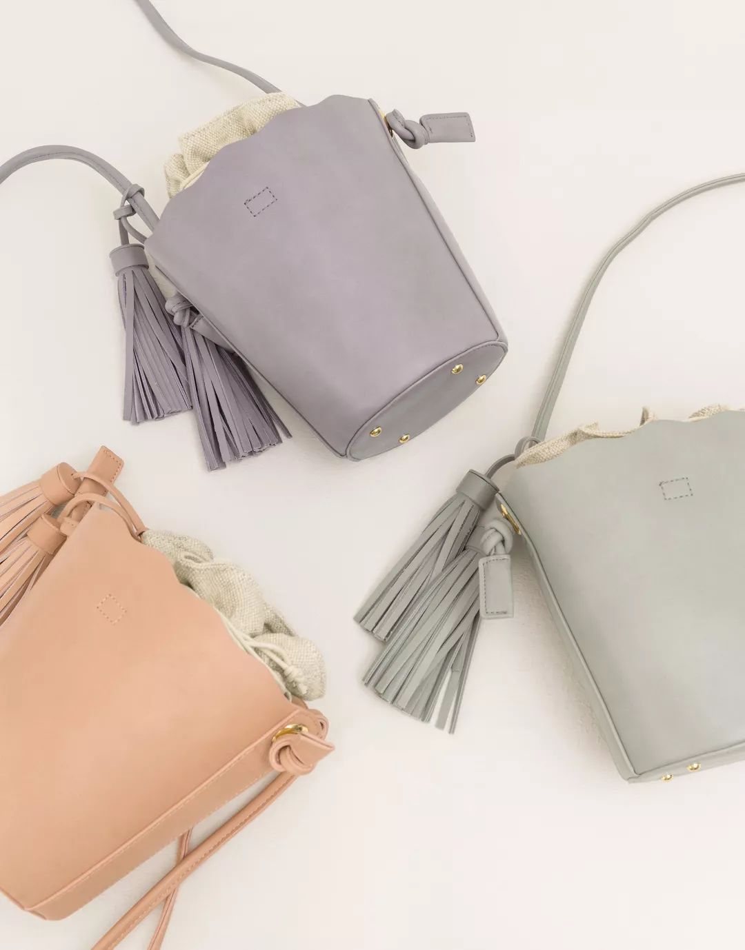 适合冬天背的3款包包气质又好看,分享每天都能背的日常系包包