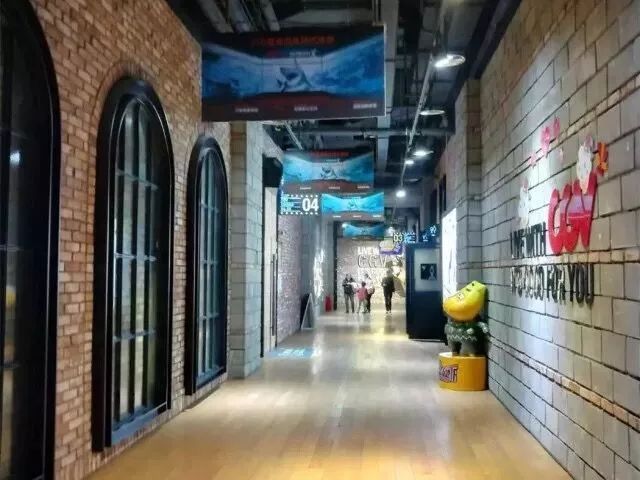 成都的耍家，一代有一代的主场