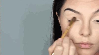 方脸明星舒淇眼线,舒淇蓝色眼妆