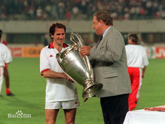 米兰巴雷西球衣,米兰队长巴雷西