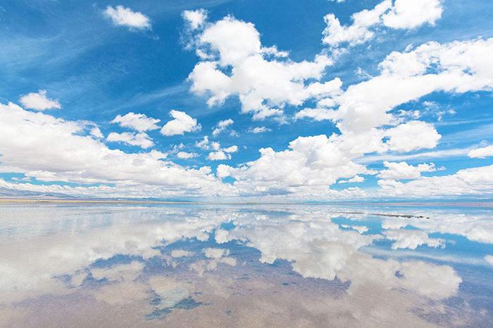 在公路旁随手一拍都是美景,中国有一条公路每一公里都是美景