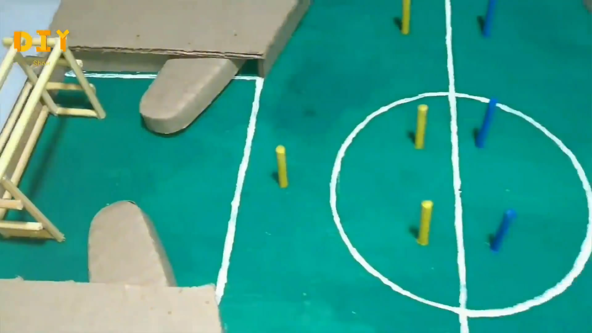 用纸做一个弹弹球游戏机教程来啦,足球游戏机手工简单易学