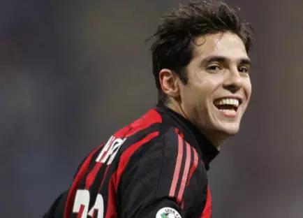 足球头像ins高级质感,足球俱乐部队徽微信头像