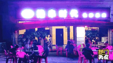 星沙这个老板竟把烧烤店开在远离闹市的偏僻之地，居然还火到不行