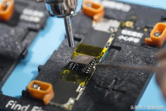 iphone6sp进不了恢复模式,iphone6sp为什么突然重启