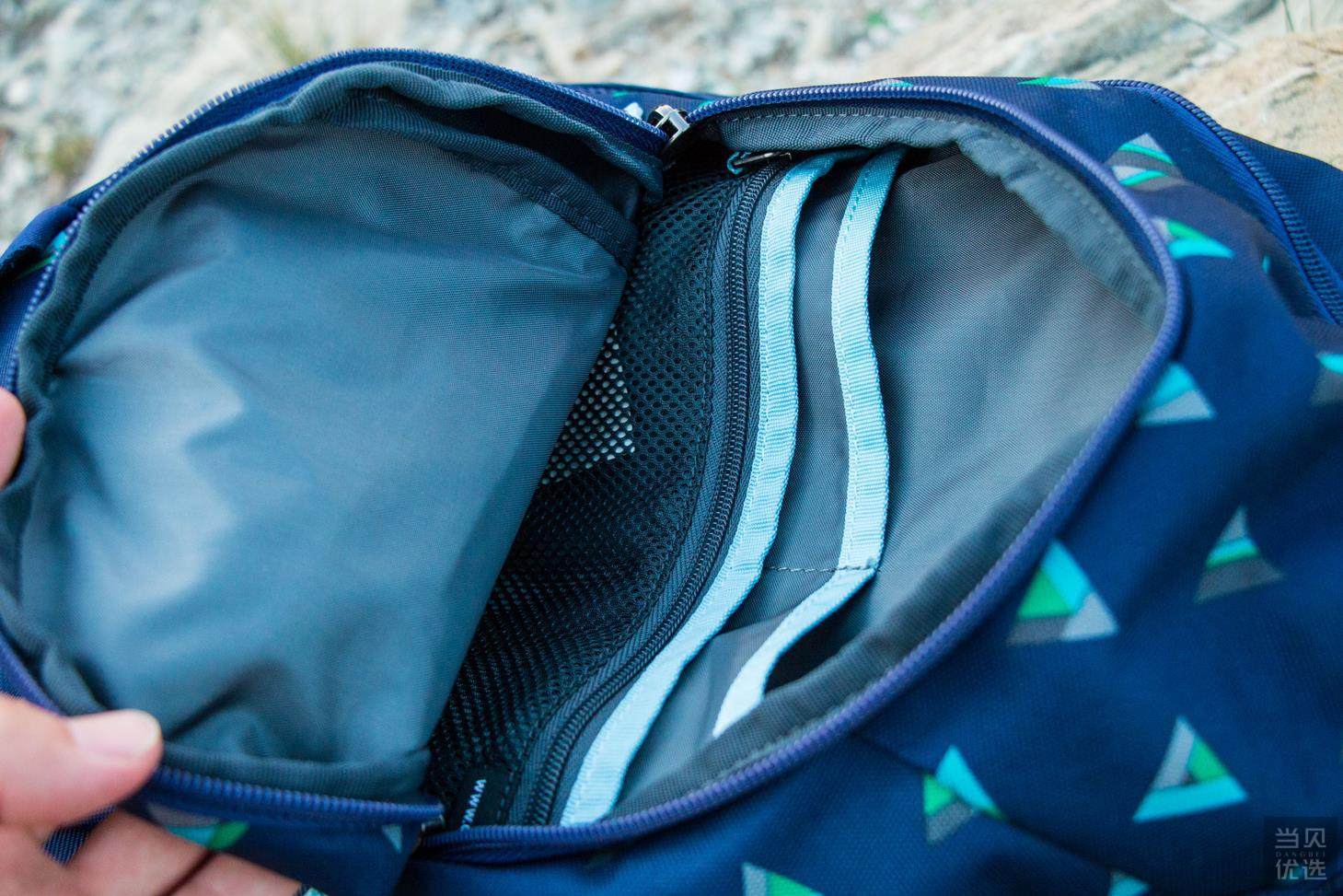 英伦风双肩包大容量测评,慵懒感双肩包背包测评